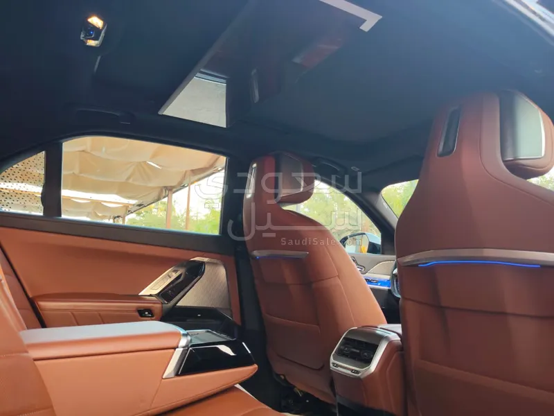 2023 بي ام دبليو الفئة السابعة 735أي