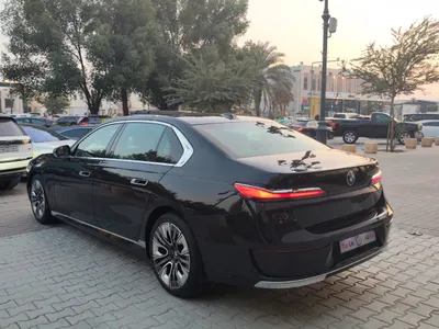 2023 بي ام دبليو الفئة السابعة 735أي