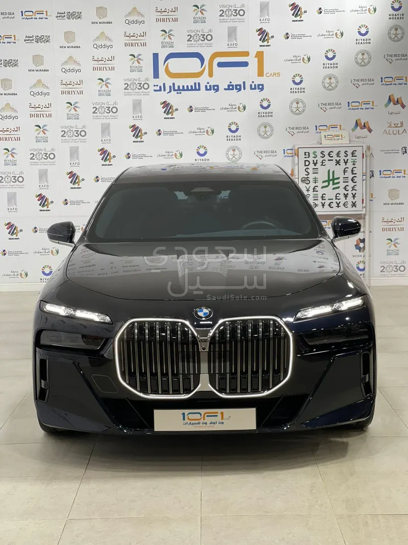 2025 بي ام دبليو الفئة السابعة 740أي