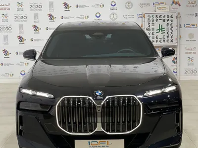 2025 بي ام دبليو الفئة السابعة 740أي