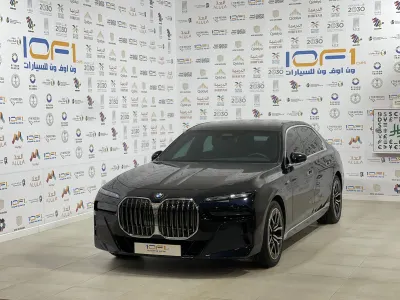 2025 بي ام دبليو الفئة السابعة 740أي