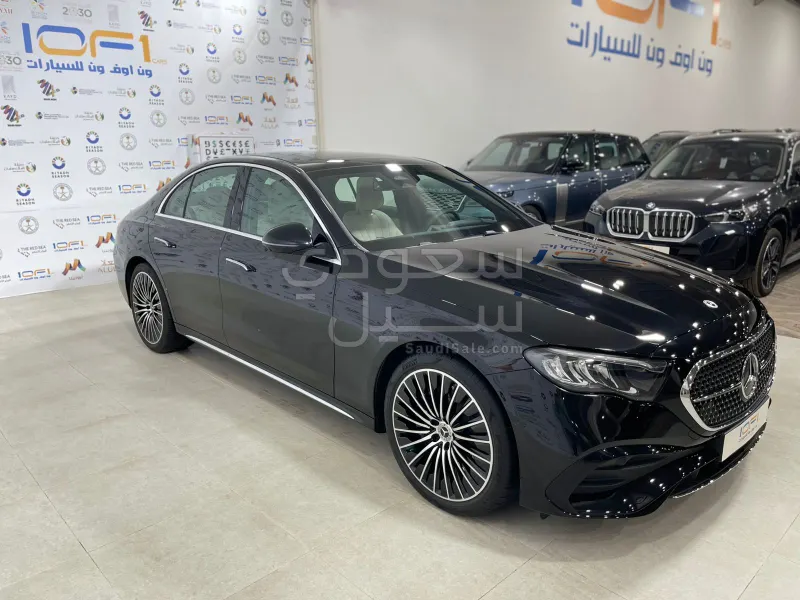 2025 مرسيدس - بنز إي 200