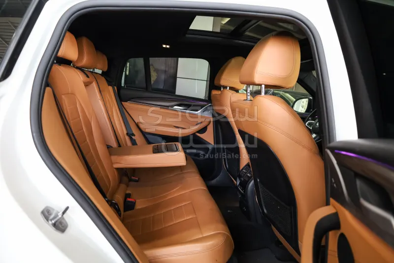 2020 بي ام دبليو الفئة اكس 4