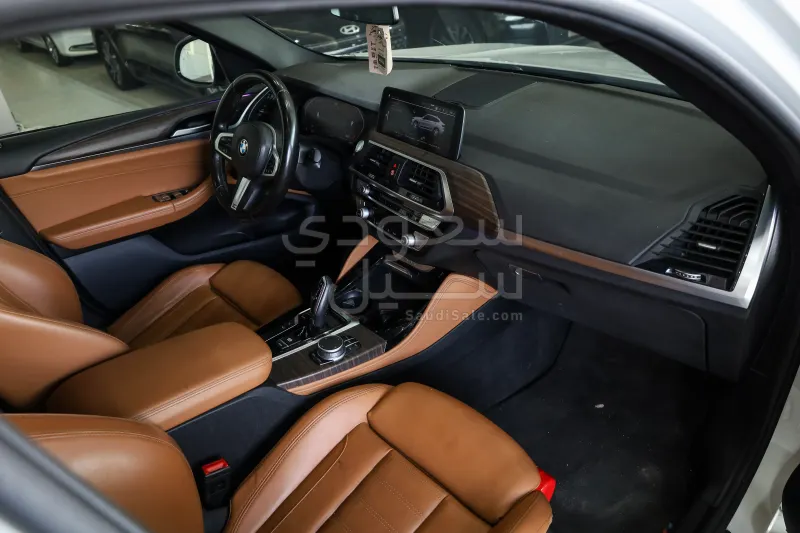 2020 بي ام دبليو الفئة اكس 4