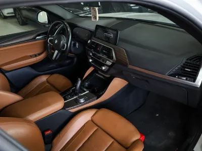 2020 بي ام دبليو الفئة اكس 4