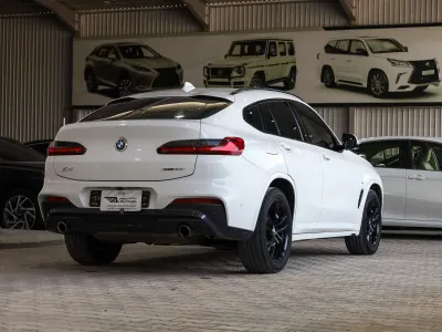 2020 بي ام دبليو الفئة اكس 4