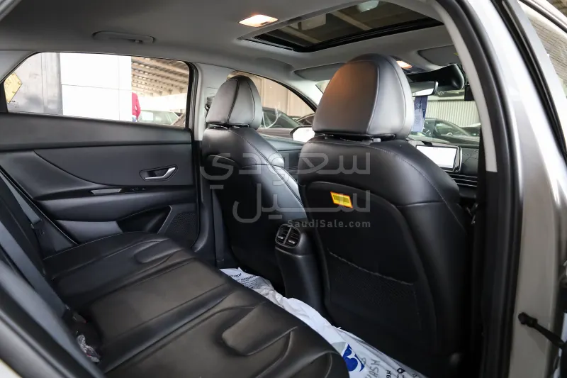 2023 هيونداي النترا