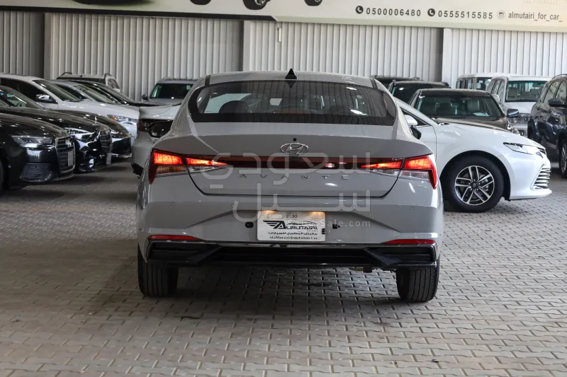 2023 هيونداي النترا
