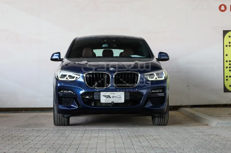 2020 بي ام دبليو الفئة اكس 4