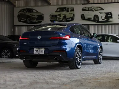 2020 بي ام دبليو الفئة اكس 4