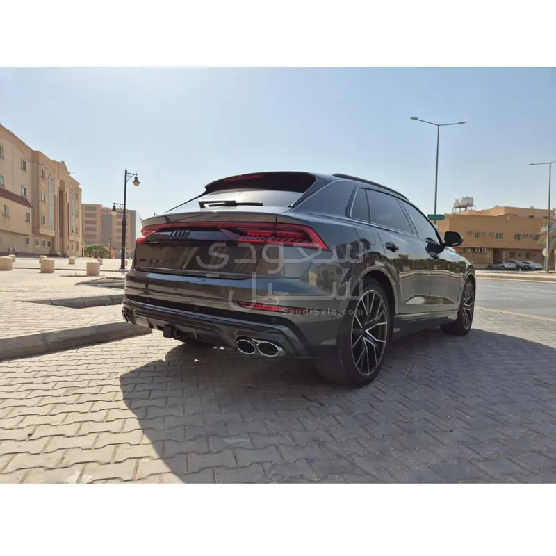 2023 اودي اس كيو 8