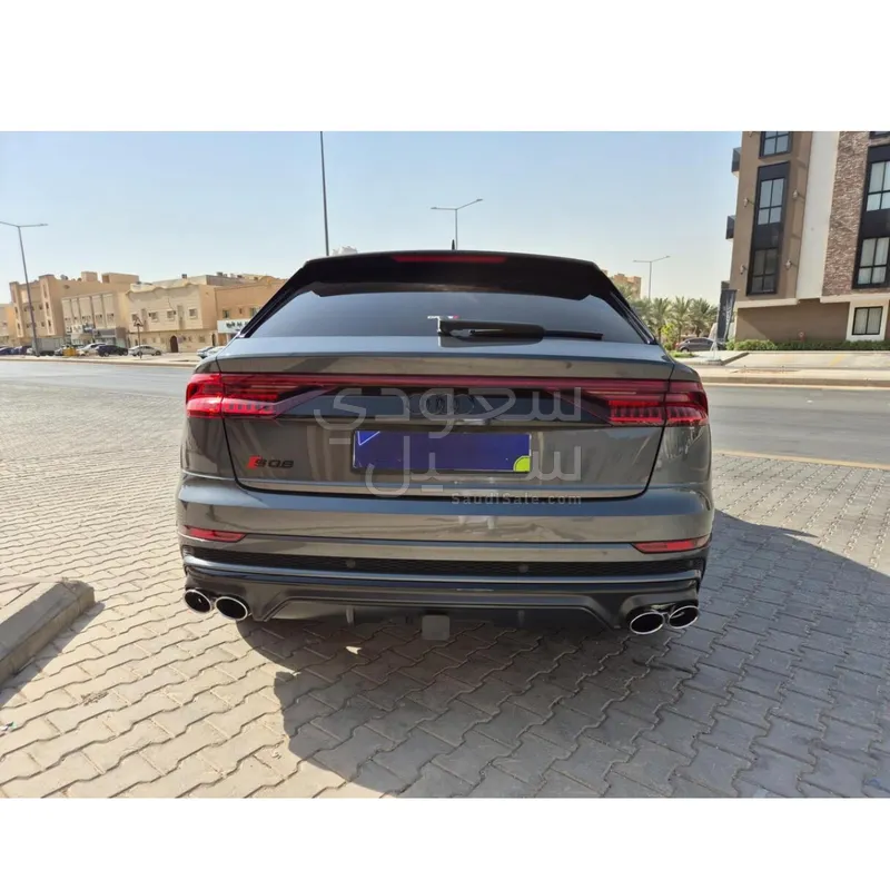 2023 اودي اس كيو 8