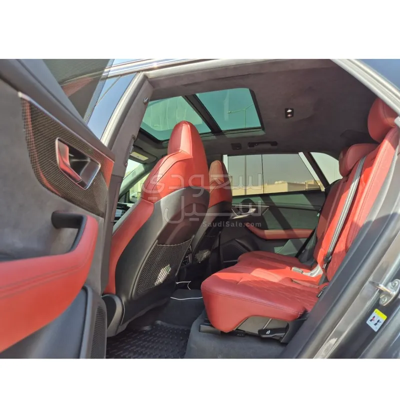 2023 اودي اس كيو 8