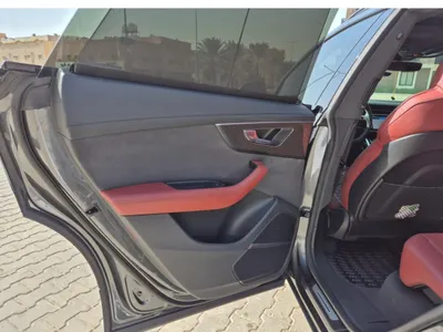 2023 اودي اس كيو 8