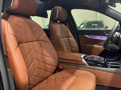 2026 بي ام دبليو الفئة السابعة 735أي