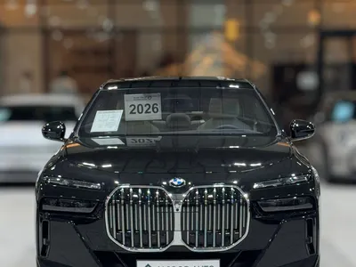 2026 بي ام دبليو الفئة السابعة 735 إل أي إنديفيجوال