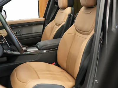 2026 لاند روفر رينج روفر سبورت اتش اس اي