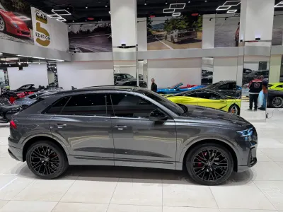 2025 اودي كيو 8