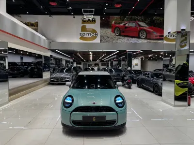 2025 ميني كوبر