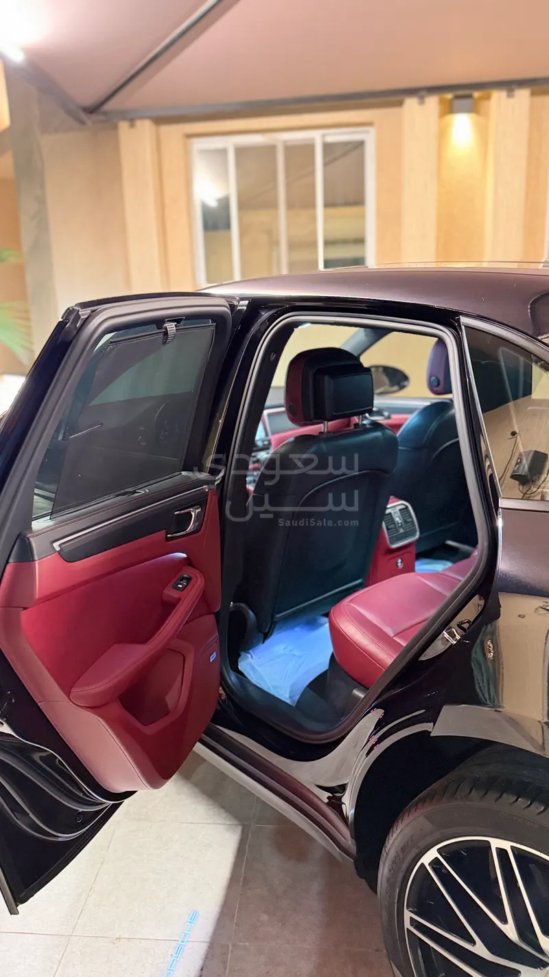 2022 بورش ماكان