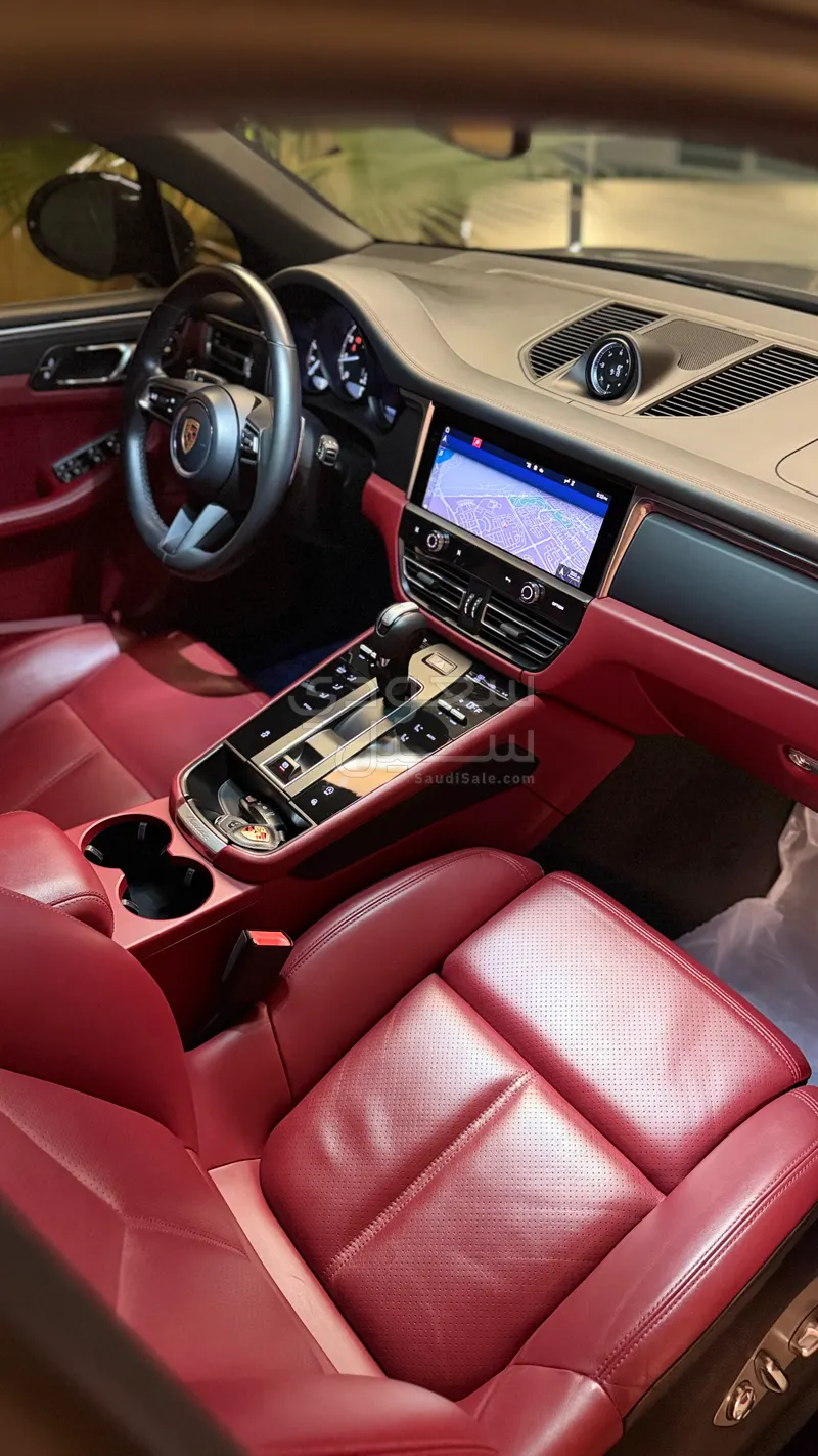 2022 بورش ماكان