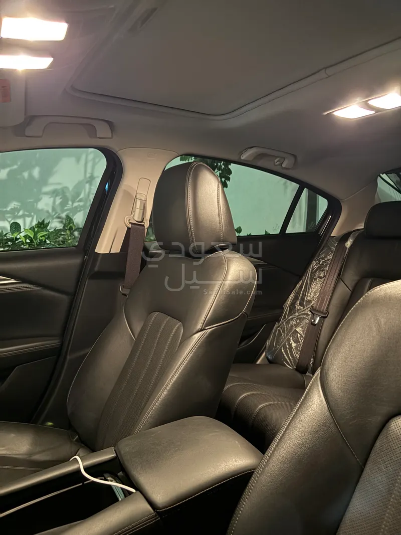 2024 مازدا مازدا 6