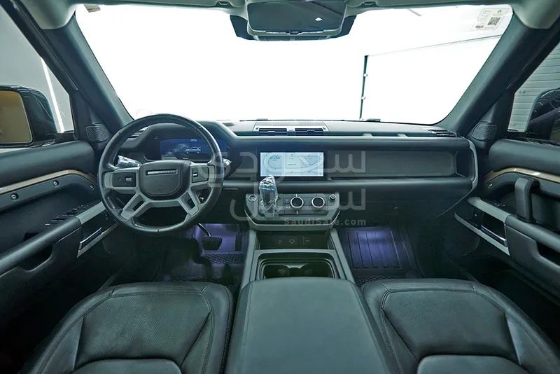 2020 Land Rover Defender HSE