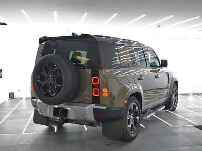 2020 Land Rover Defender HSE