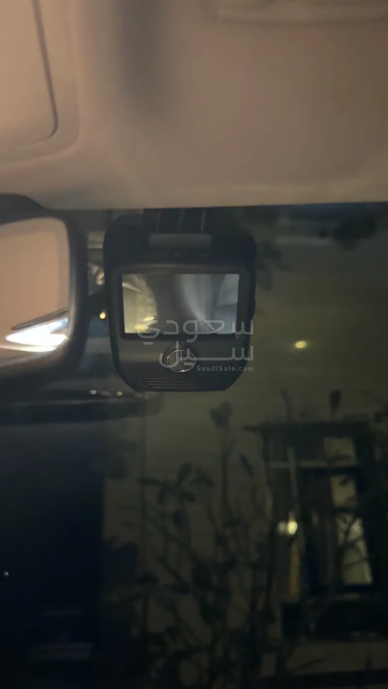 2020 مرسيدس - بنز أي 220