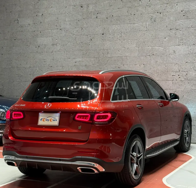 2020 مرسيدس - بنز جي إل سي 200