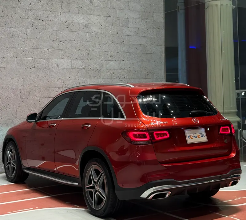 2020 مرسيدس - بنز جي إل سي 200