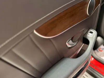 2020 مرسيدس - بنز جي إل سي 200