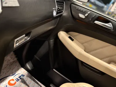 2016 مرسيدس - بنز جي إل إي 63إس أي إم جي