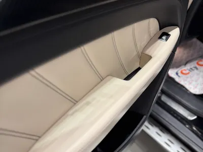 2016 مرسيدس - بنز جي إل إي 63إس أي إم جي