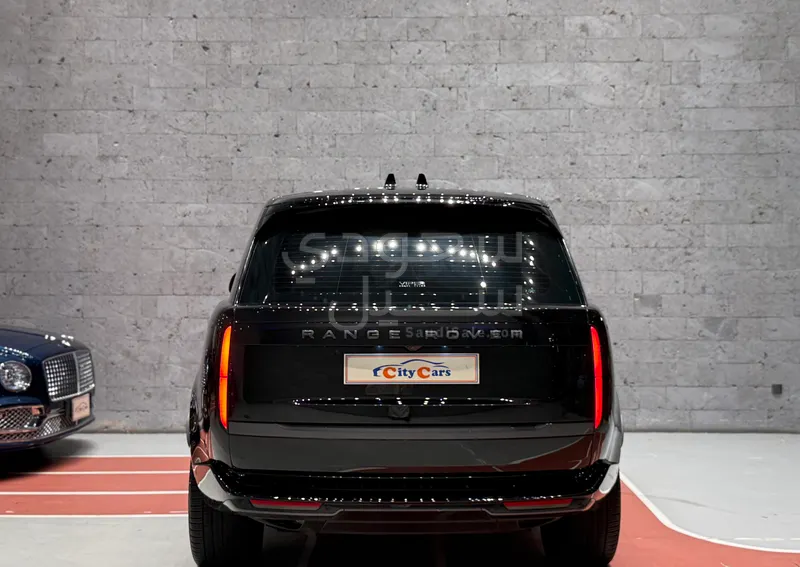 2024 لاند روفر رينج روفر اوتوبيوغرافي