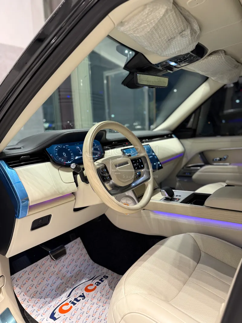 2024 لاند روفر رينج روفر اوتوبيوغرافي