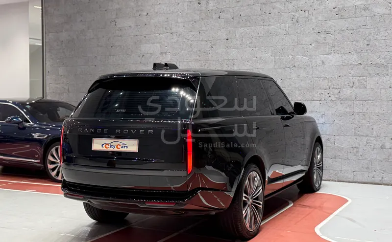 2024 لاند روفر رينج روفر اوتوبيوغرافي