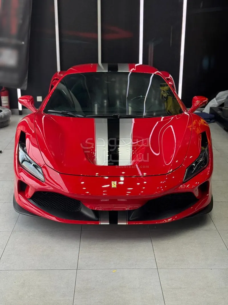 2020 فيراري اف 8 تريبوتو