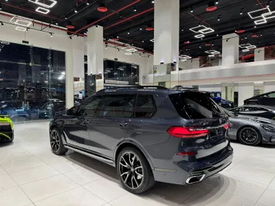 2022 بي ام دبليو الفئة اكس 7 إم كت