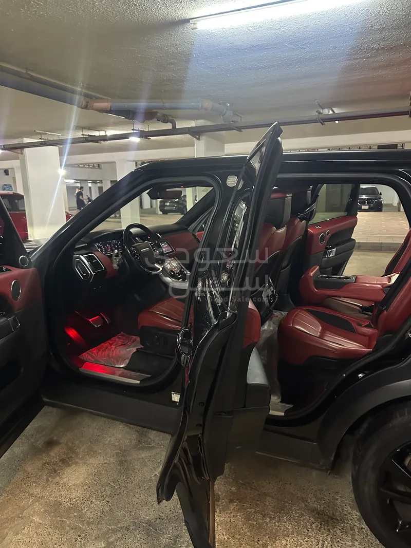 2019 Land Rover Range Rover Sport HSE