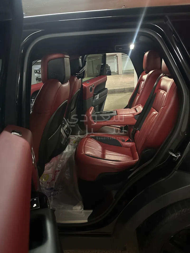 2019 Land Rover Range Rover Sport HSE