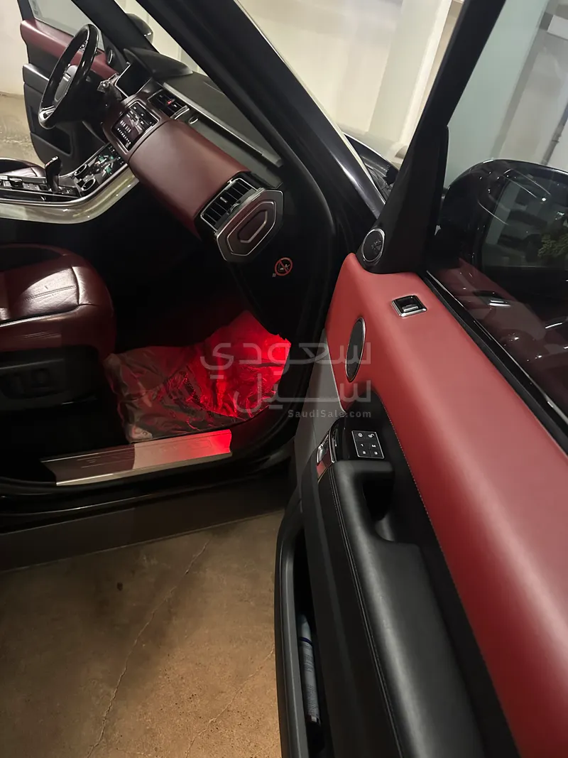 2019 Land Rover Range Rover Sport HSE