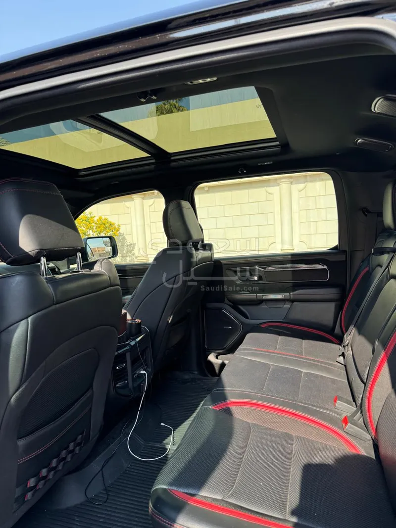 2022 دودج رام تي ار اكس