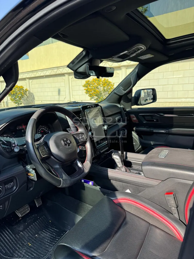 2022 دودج رام تي ار اكس