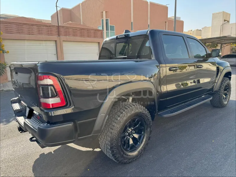 2022 دودج رام تي ار اكس