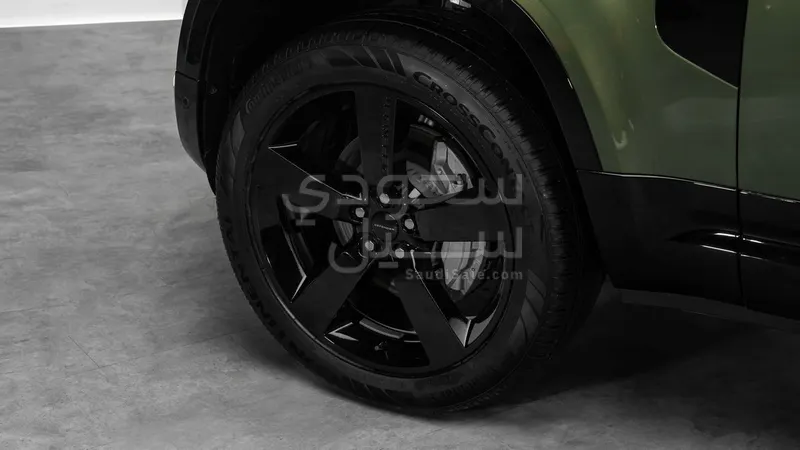 2026 لاند روفر ديفيندر اكس داينمك