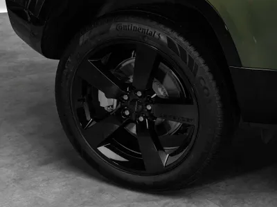 2026 لاند روفر ديفيندر اكس داينمك