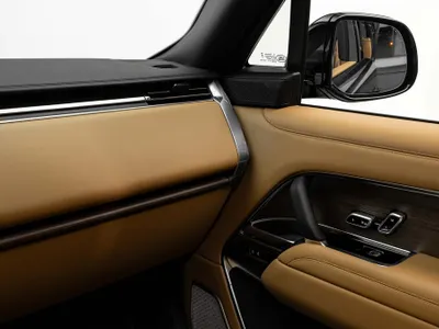 2025 لاند روفر رينج روفر اوتوبيوغرافي