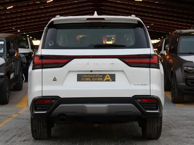 2025 لكزس إل إكس 600