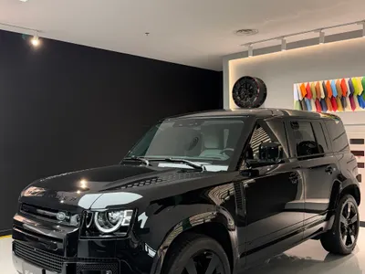 2025 لاند روفر ديفيندر إصدار كارباثيان